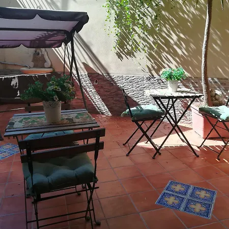 E Cassata Bed & Breakfast 2*
